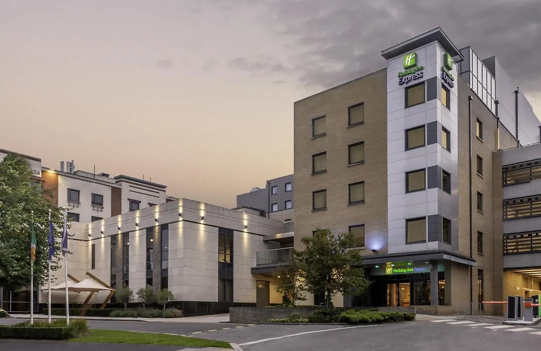 Holiday Inn Express Dublin-Airport By Ihg-1